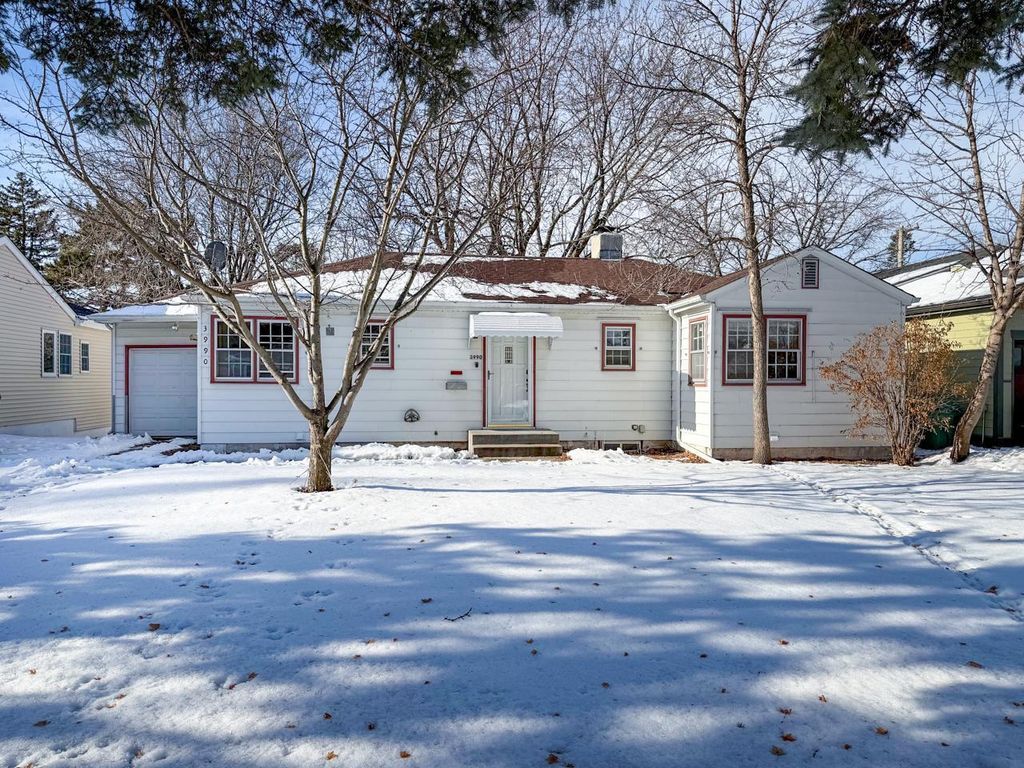Photo of 3990 Brunswick Avenue S, Saint Louis Park, MN 55416 (MLS # 7007074)