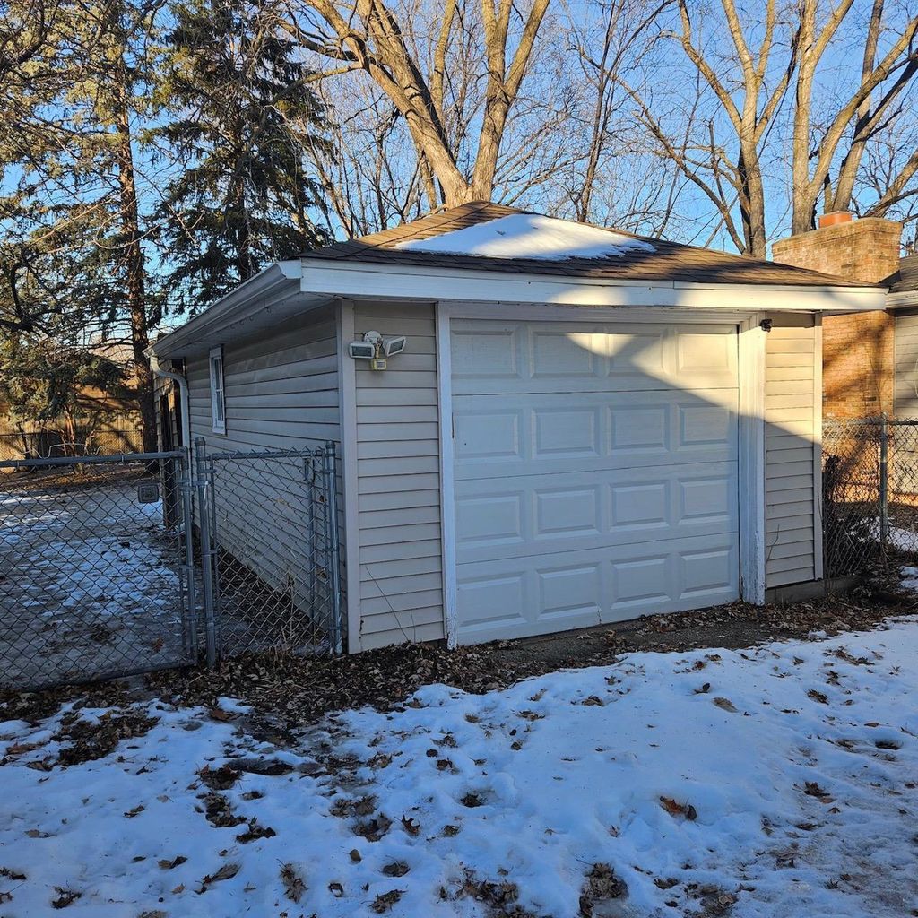 Photo of 6812 50th Avenue N, Crystal, MN 55428 (MLS # 7008953)