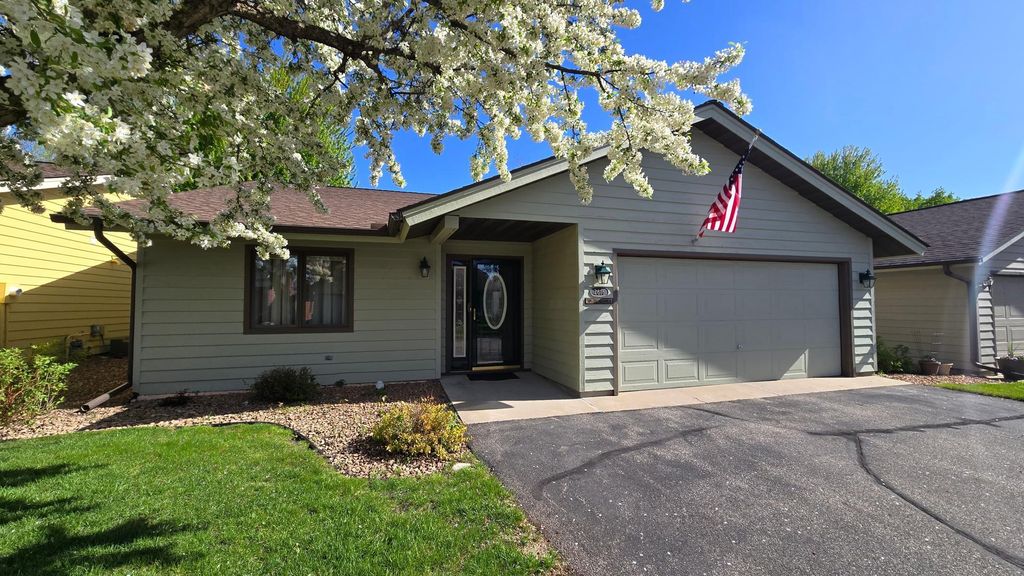 Photo of 2616 15th Street N, Saint Cloud, MN 56303 (MLS # 7072859)