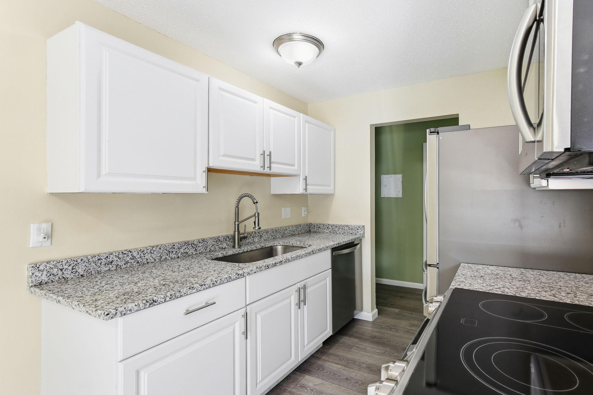 810 Old Settlers Trail 3