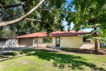 2566 Beacon Street Roseville MN 55113