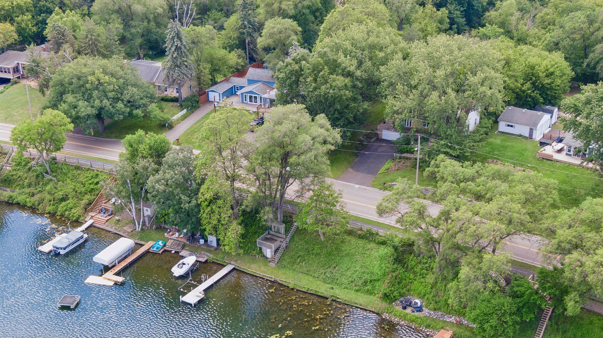 338 Mccarrons Boulevard S