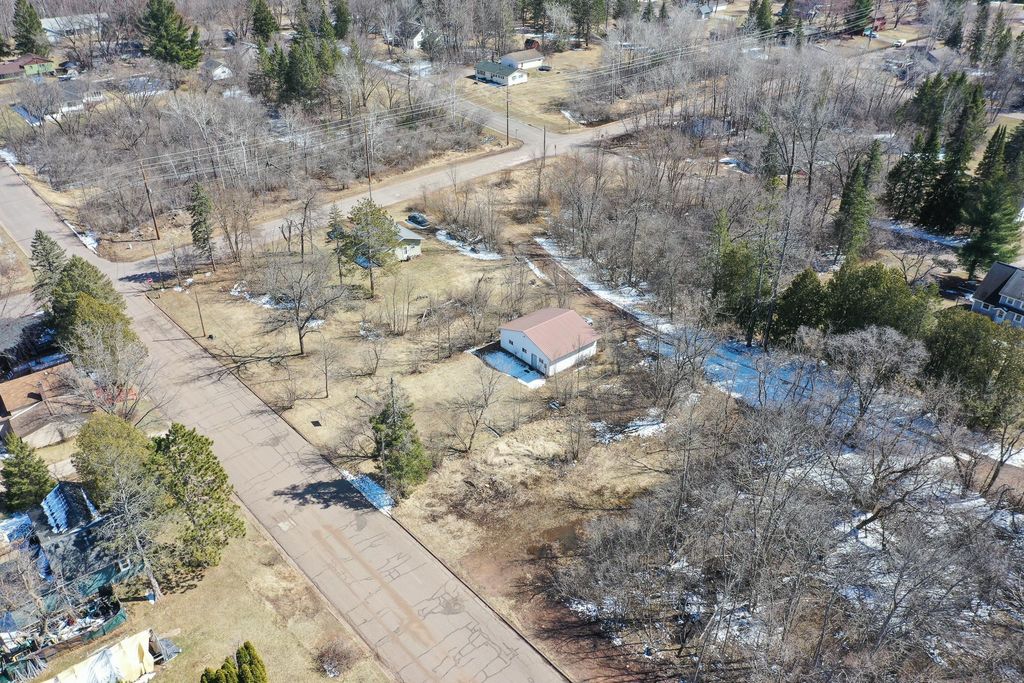 Photo of 425 Division Street, Sandstone, MN 55072 (MLS # 7077871)