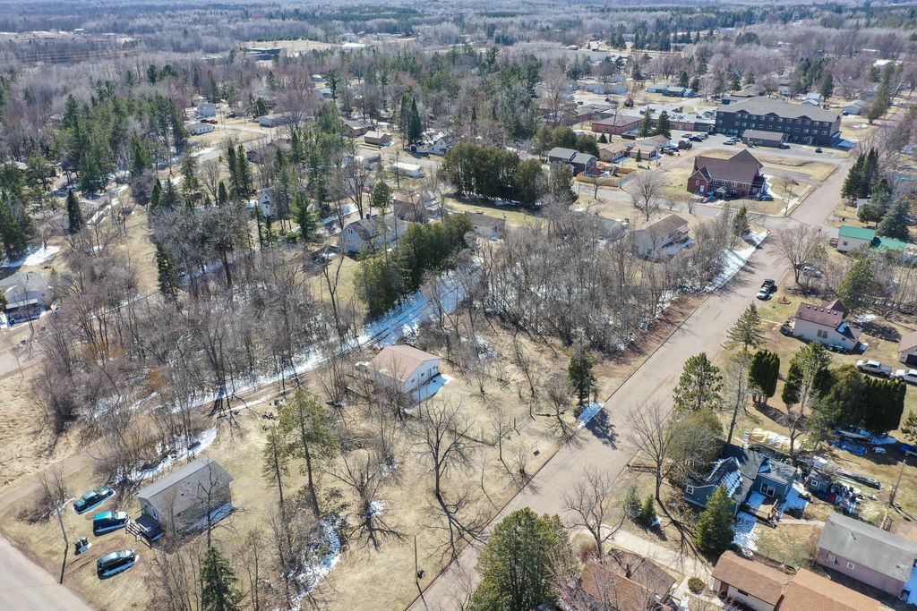 Photo of 425 Division Street, Sandstone, MN 55072 (MLS # 7077871)