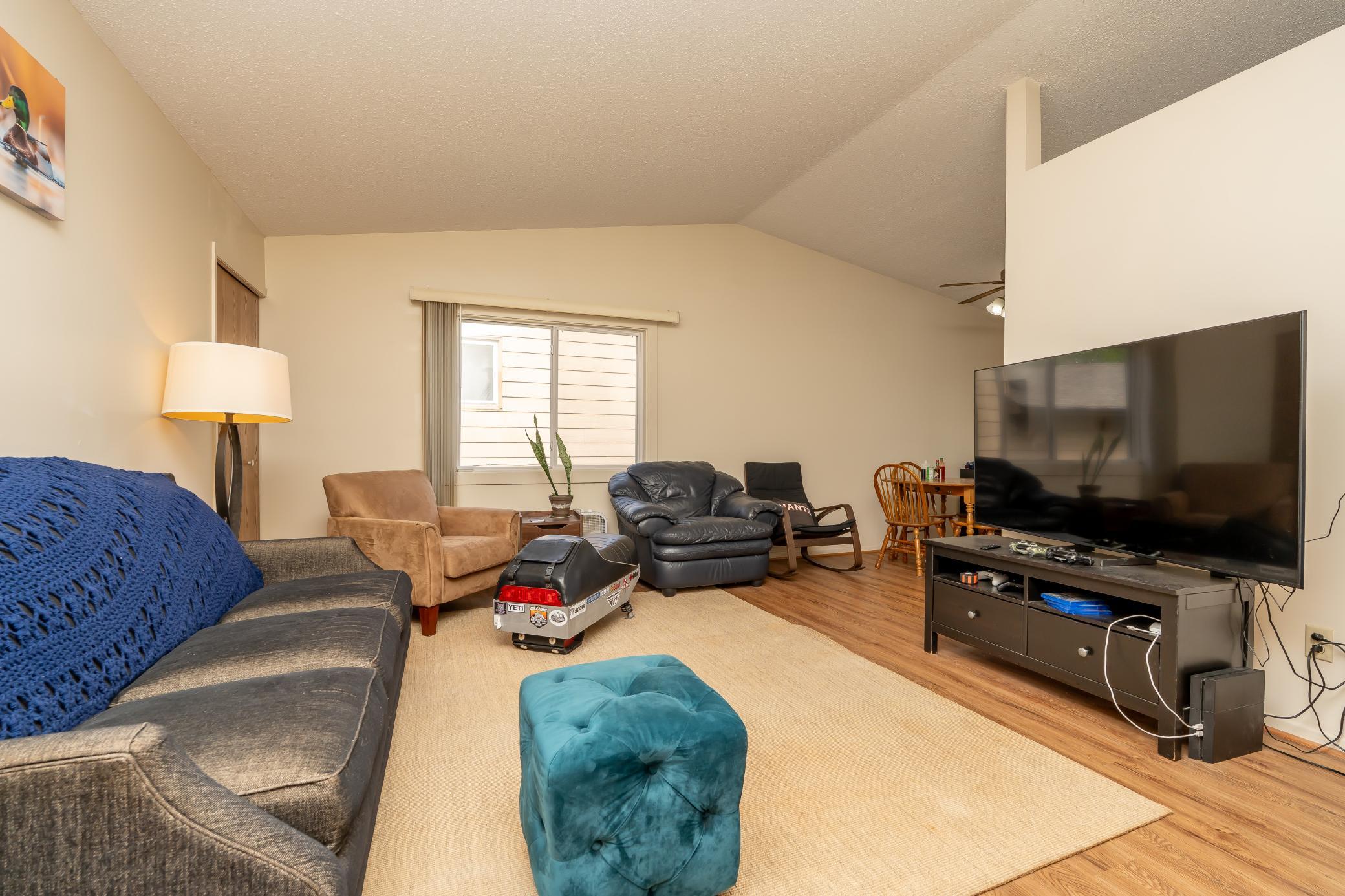 1031 Eastview Circle