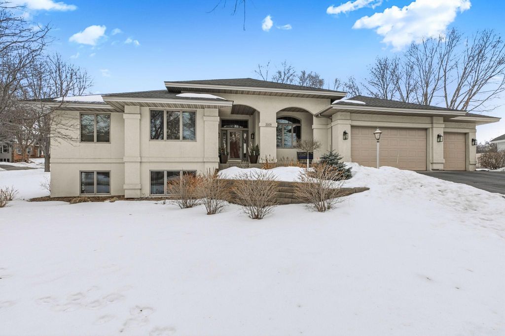 Photo of 2009 25th Street S, Saint Cloud, MN 56301 (MLS # 7016641)