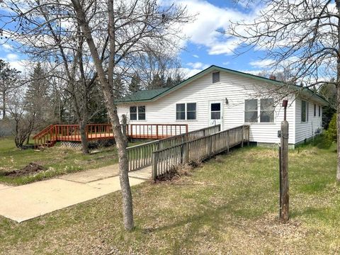 Photo of 505 Western Avenue N, Park Rapids, MN 56470 (MLS # 7071864)