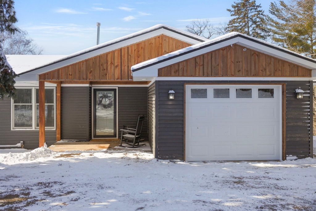 Photo of 17791 Holt Court, Faribault, MN 55021 (MLS # 7019162)