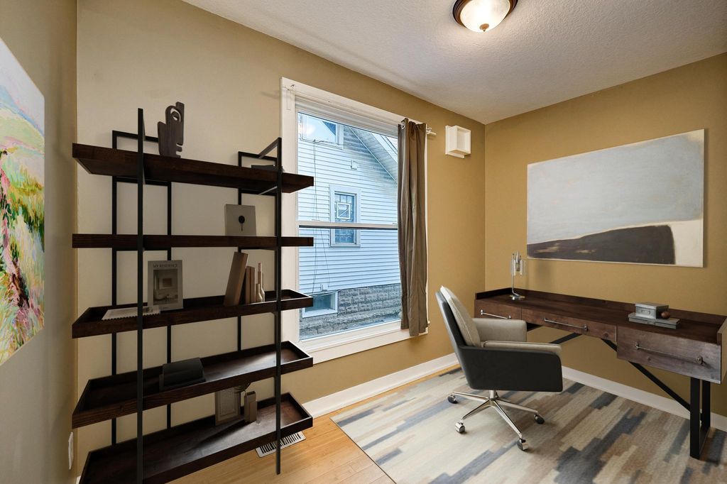 Photo of 1036 15th Avenue SE, Minneapolis, MN 55414 (MLS # 7028460)