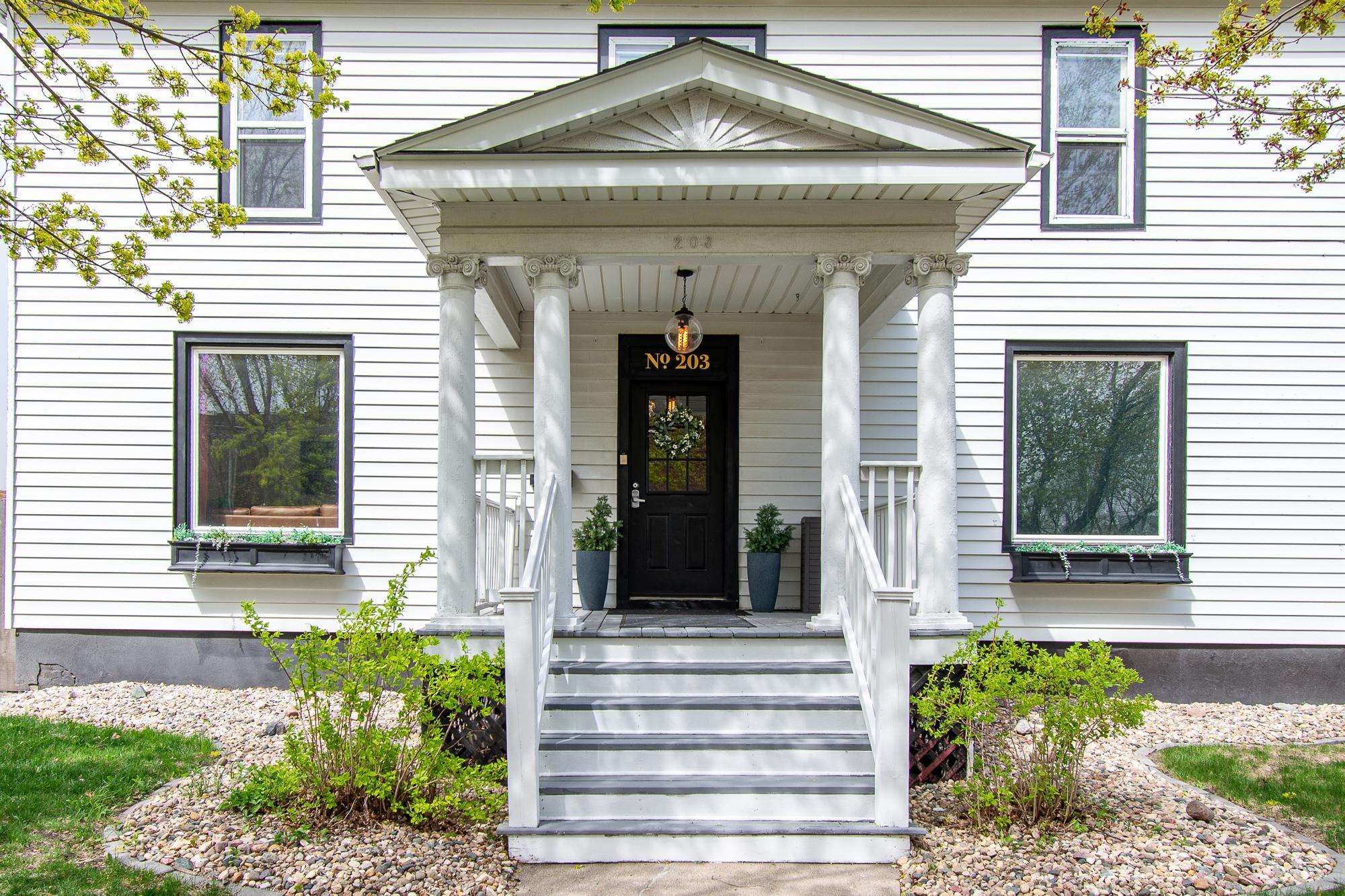 203 7th Street S