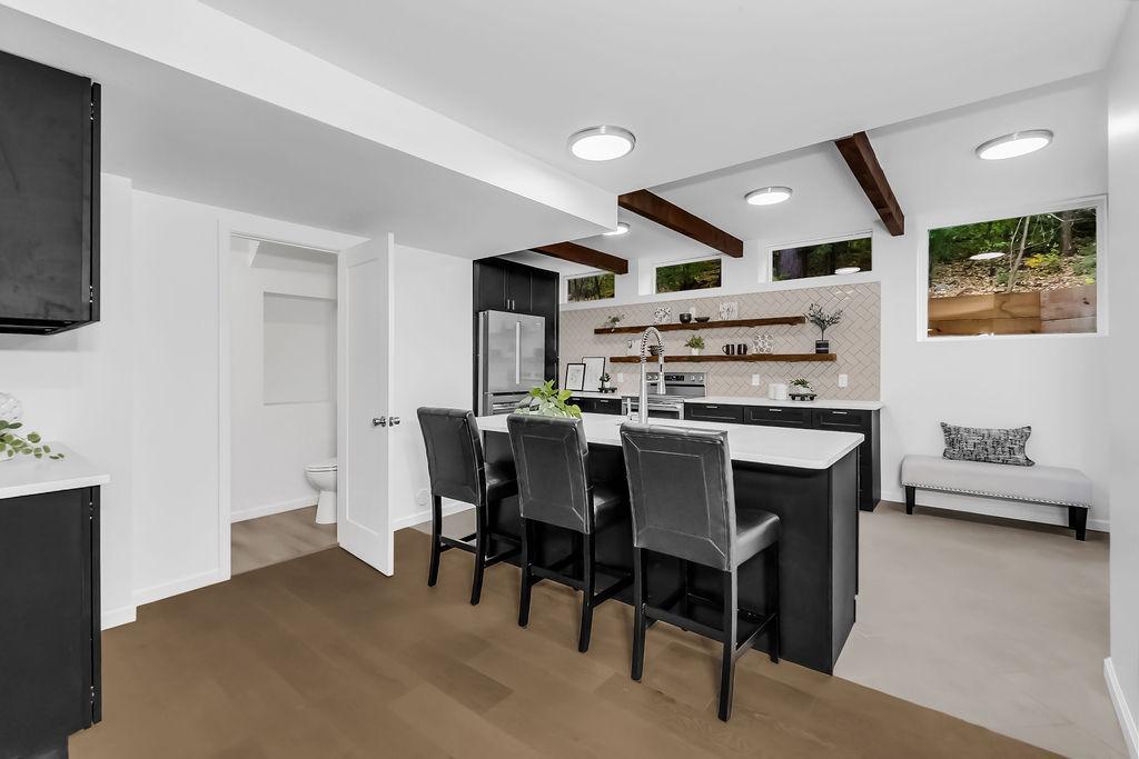 5111 Colonial Drive