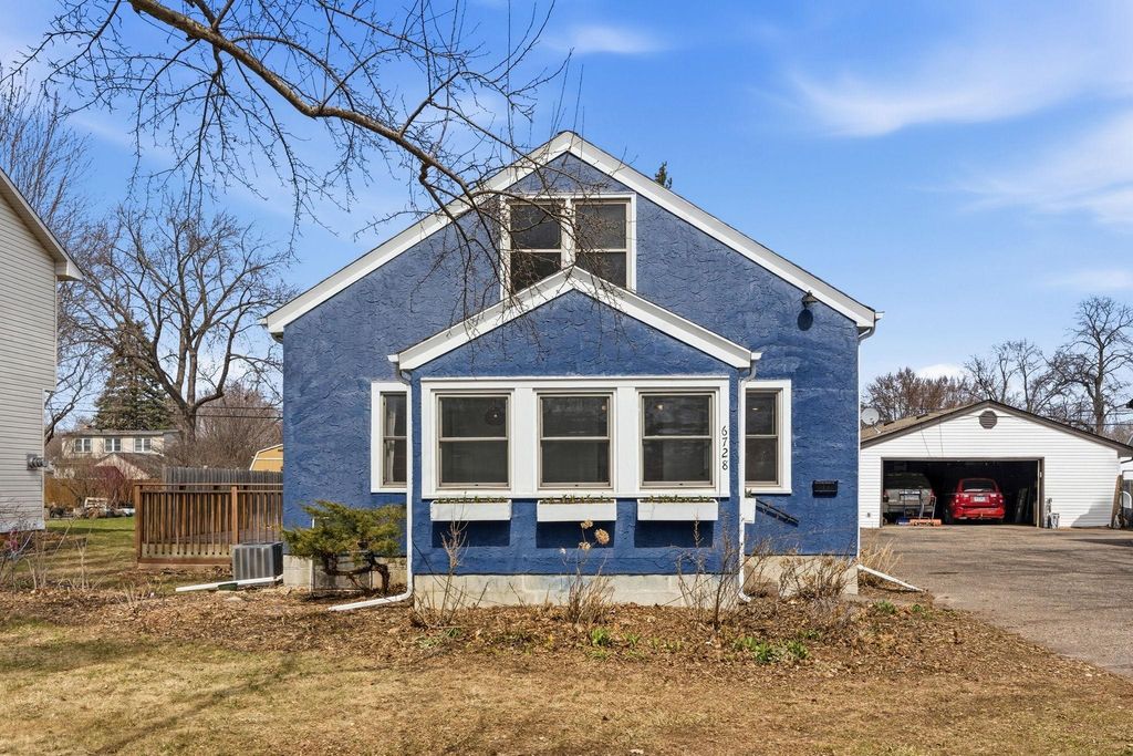 Photo of 6728 44th Avenue N, Crystal, MN 55428 (MLS # 7045753)