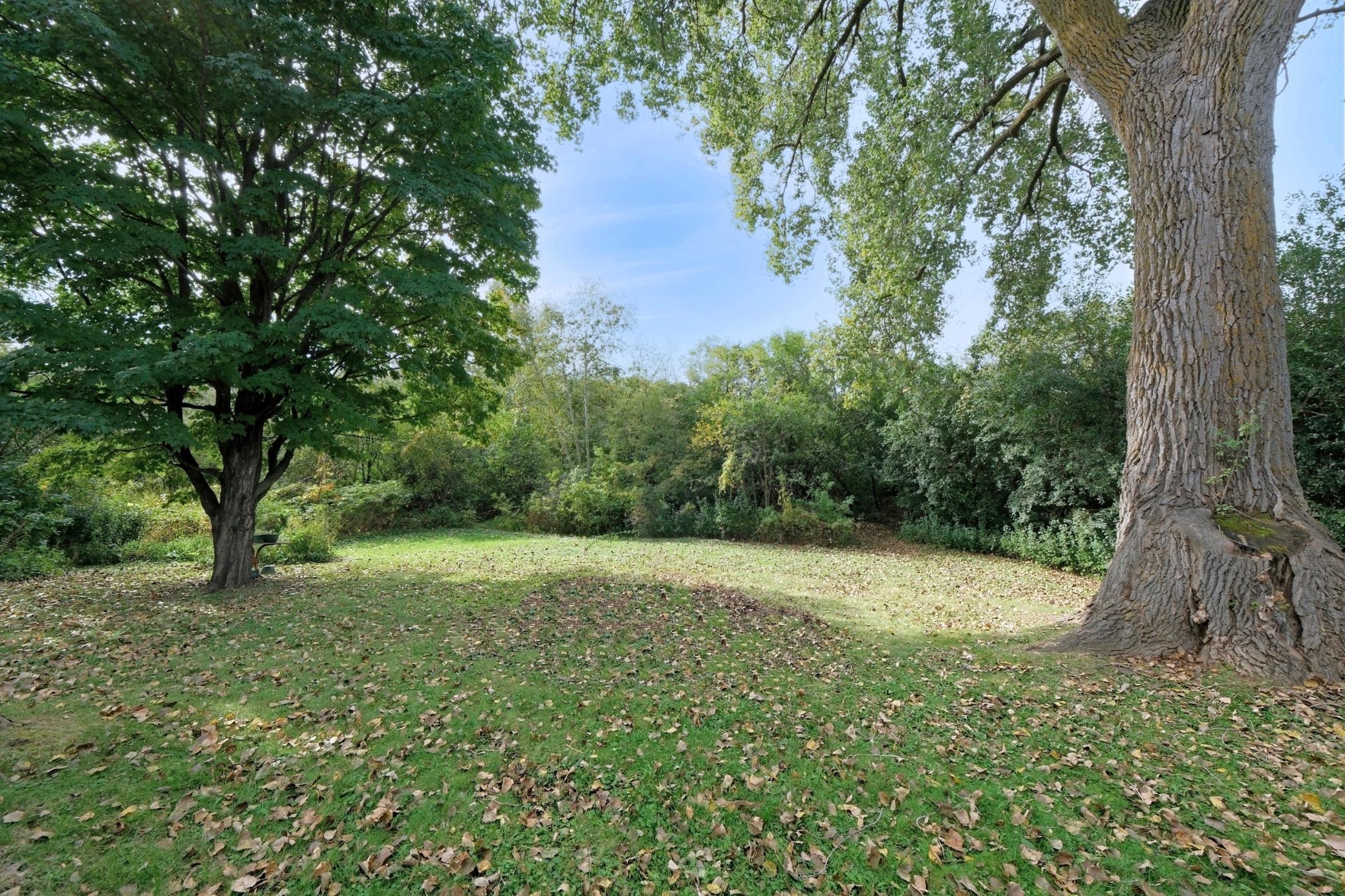 148 Ridgeview Lane E