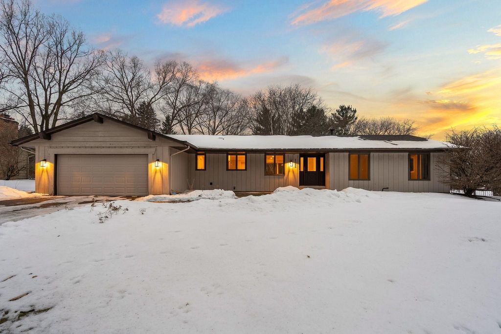 Photo of 2525 Troy Lane N, Plymouth, MN 55447 (MLS # 7006227)
