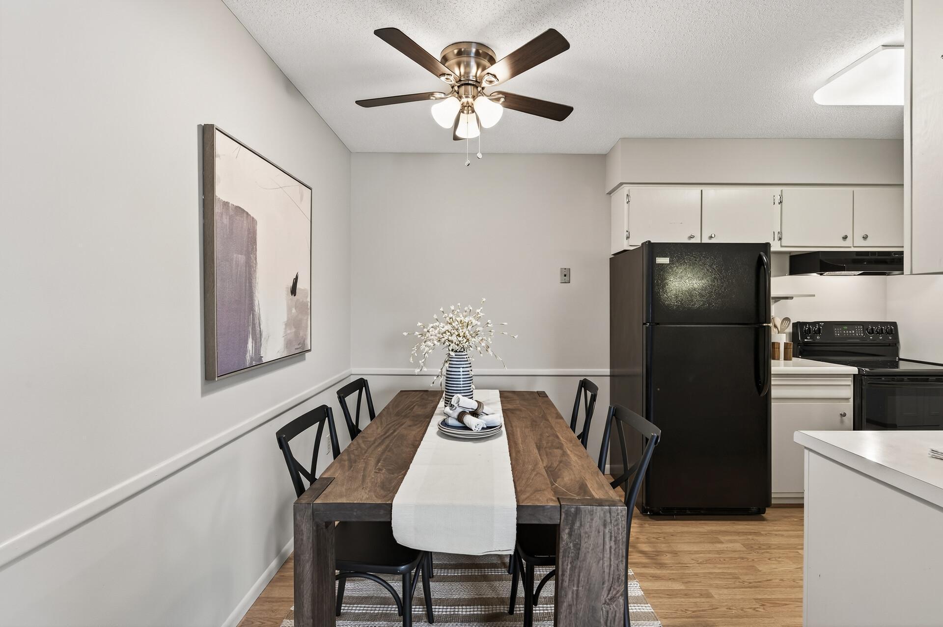 3153 Old Highway 8 304