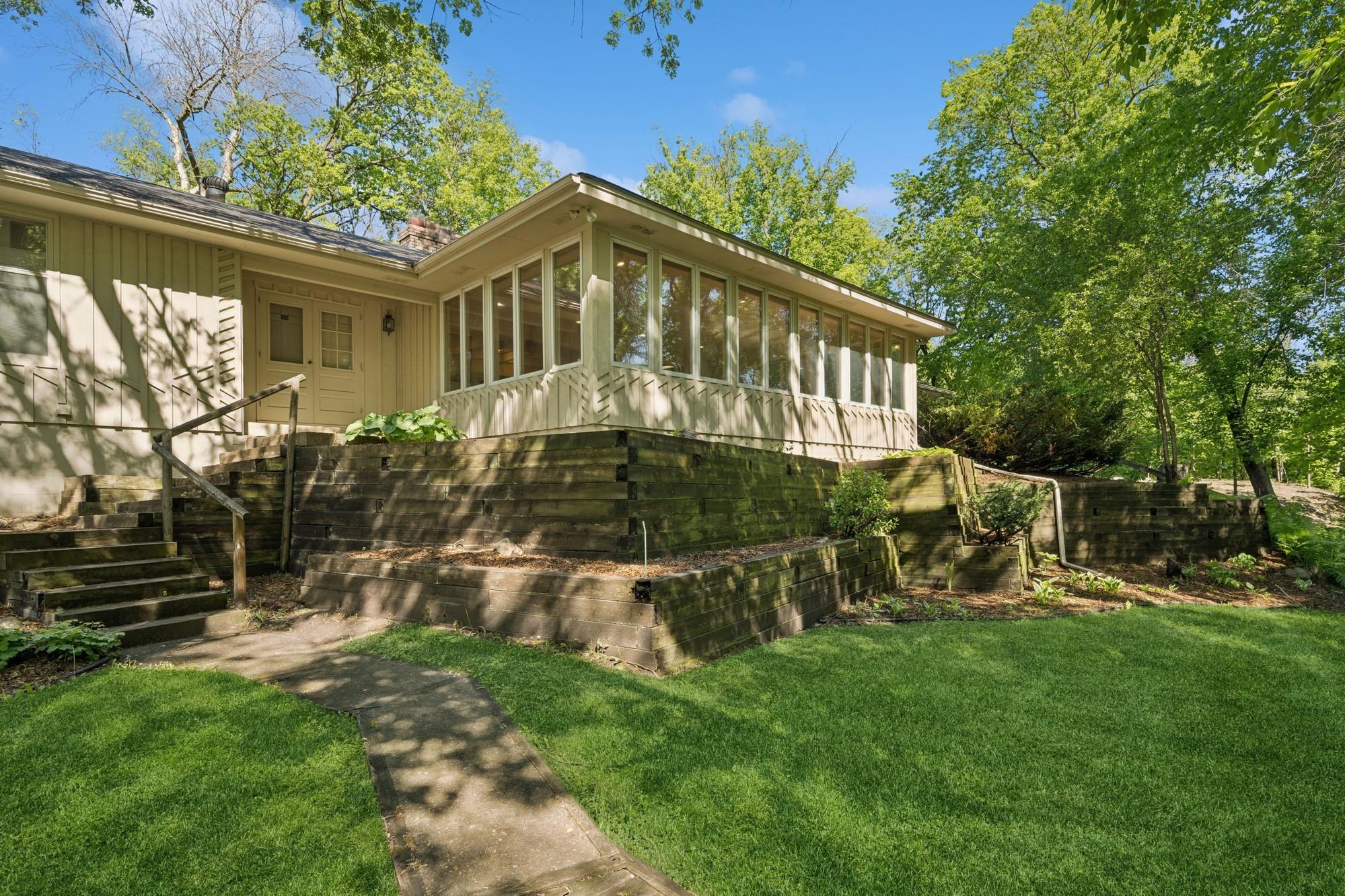 13907 Mcginty Road E