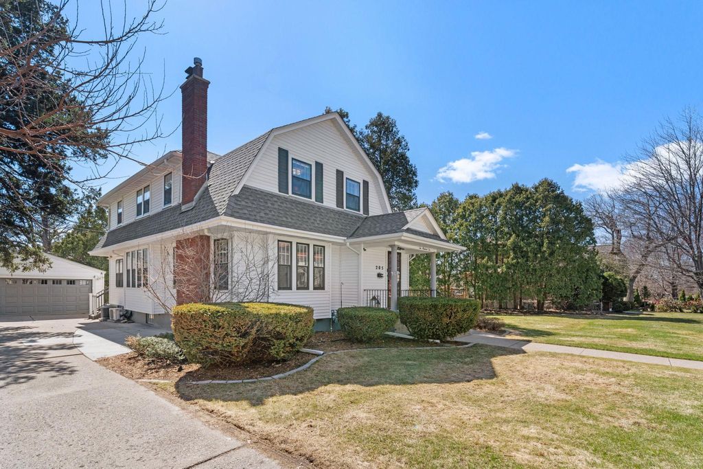 Photo of 205 W 52nd Street, Minneapolis, MN 55419 (MLS # 7044787)