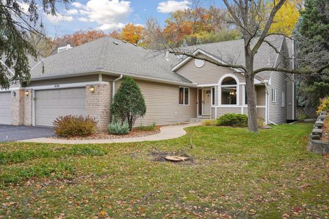 6520 Vernon Hills Road S Edina MN 55436