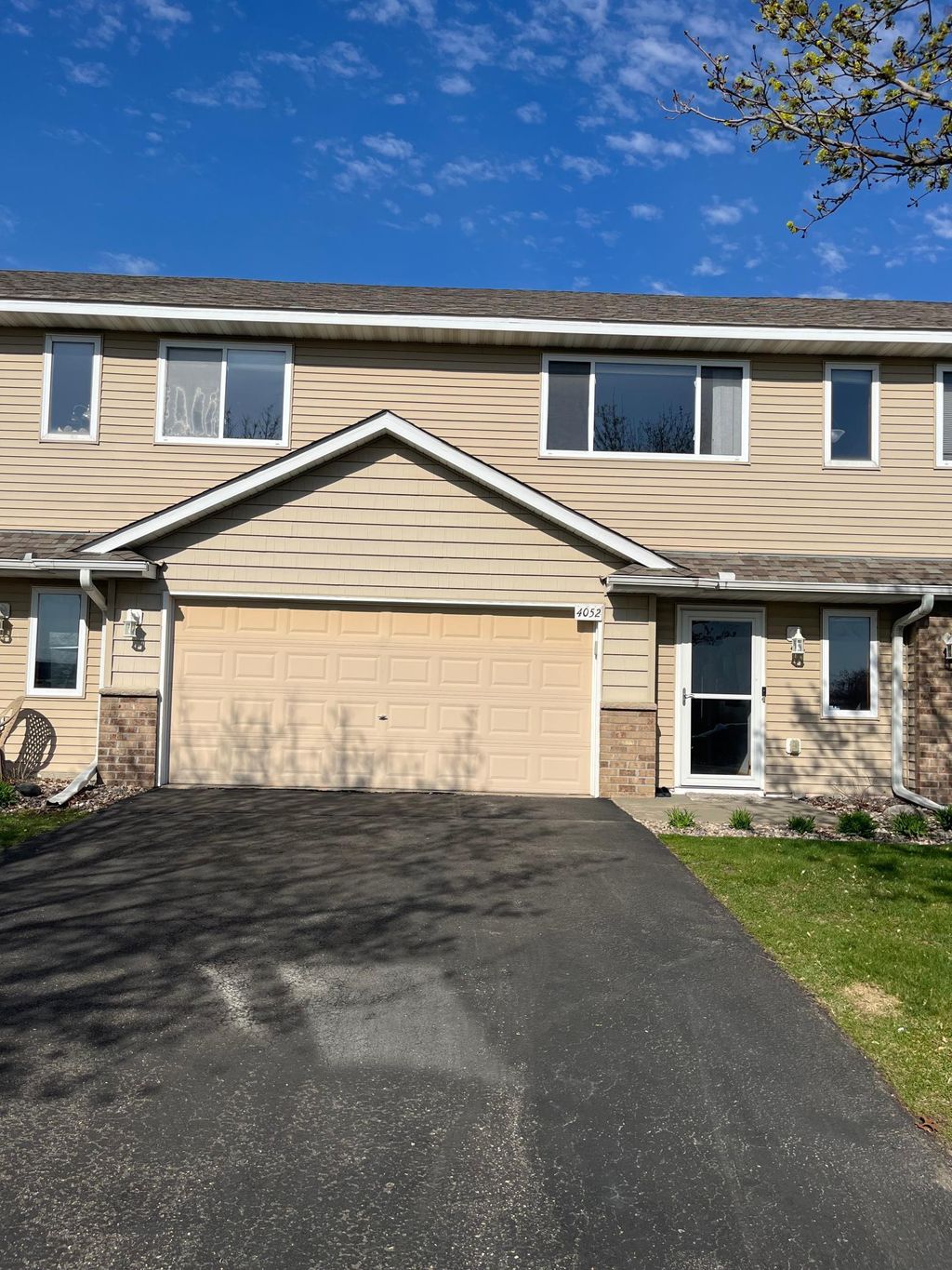 Photo of 4052 Blakewood Drive, Shakopee, MN 55379 (MLS # 7058769)