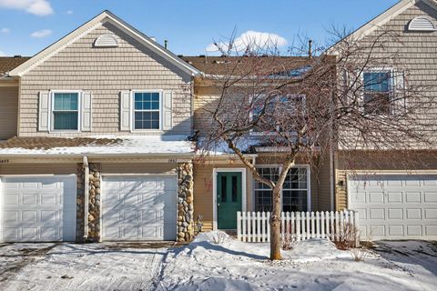 1887 Wildflower Court Shoreview MN 55126