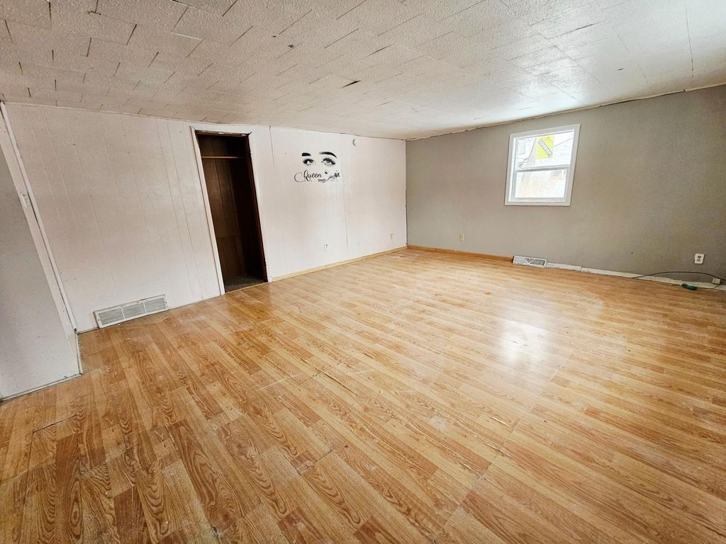 Photo of 905 6th Street, Clarkfield, MN 56223 (MLS # 6822048)