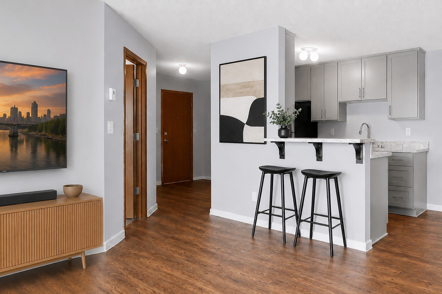 433 S 7th Street 2113