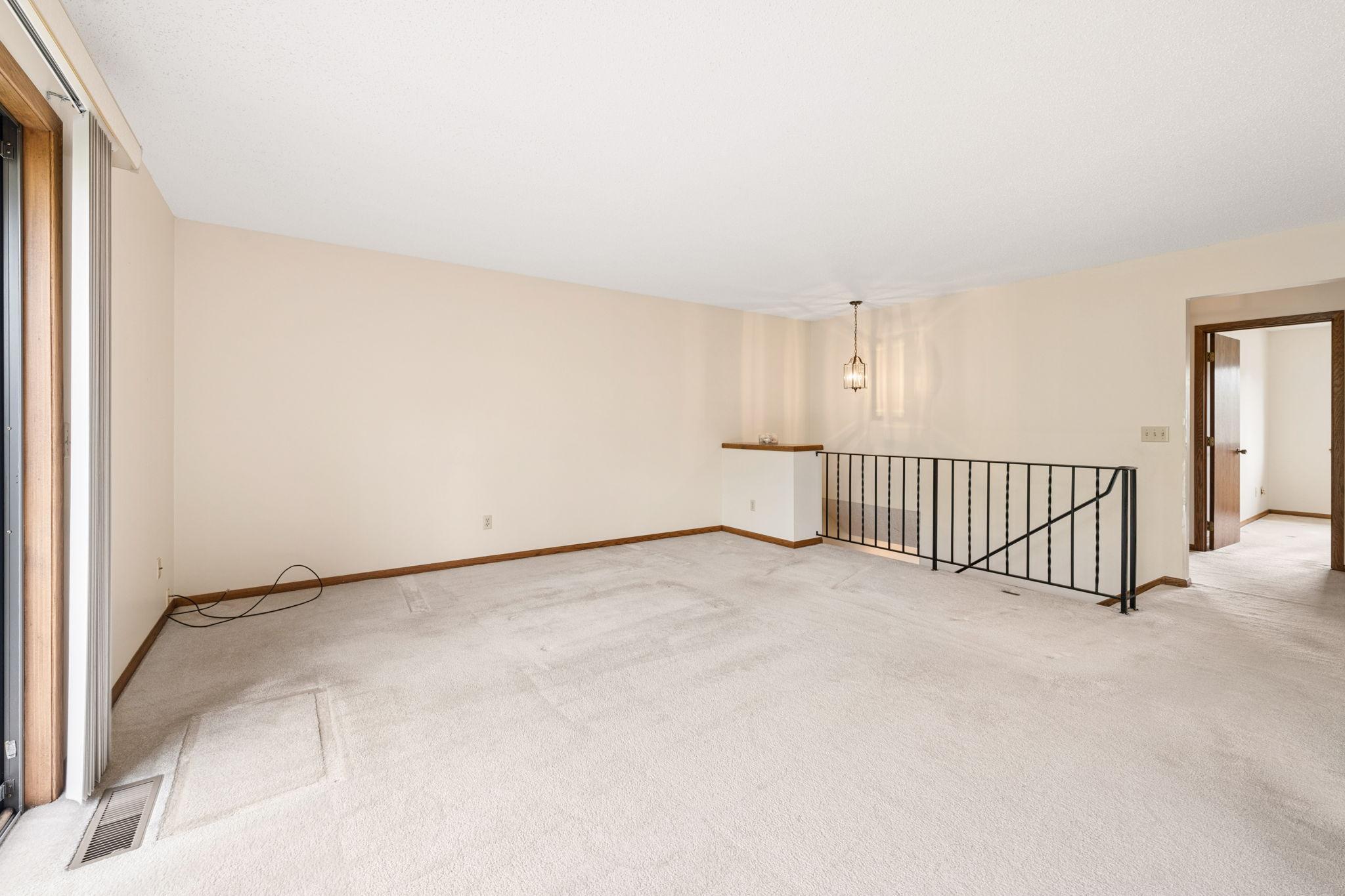 336 W 5th Street