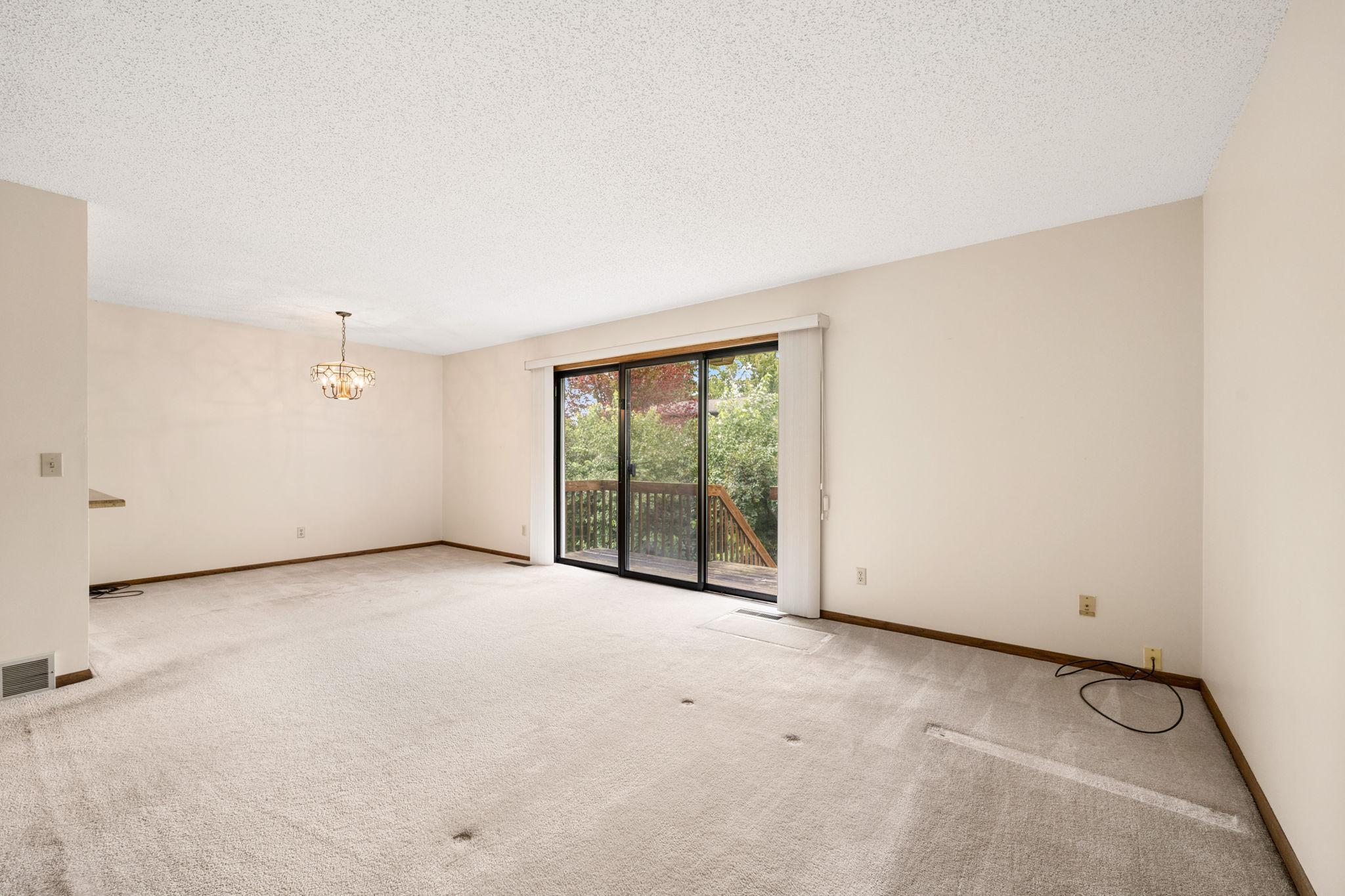 336 W 5th Street