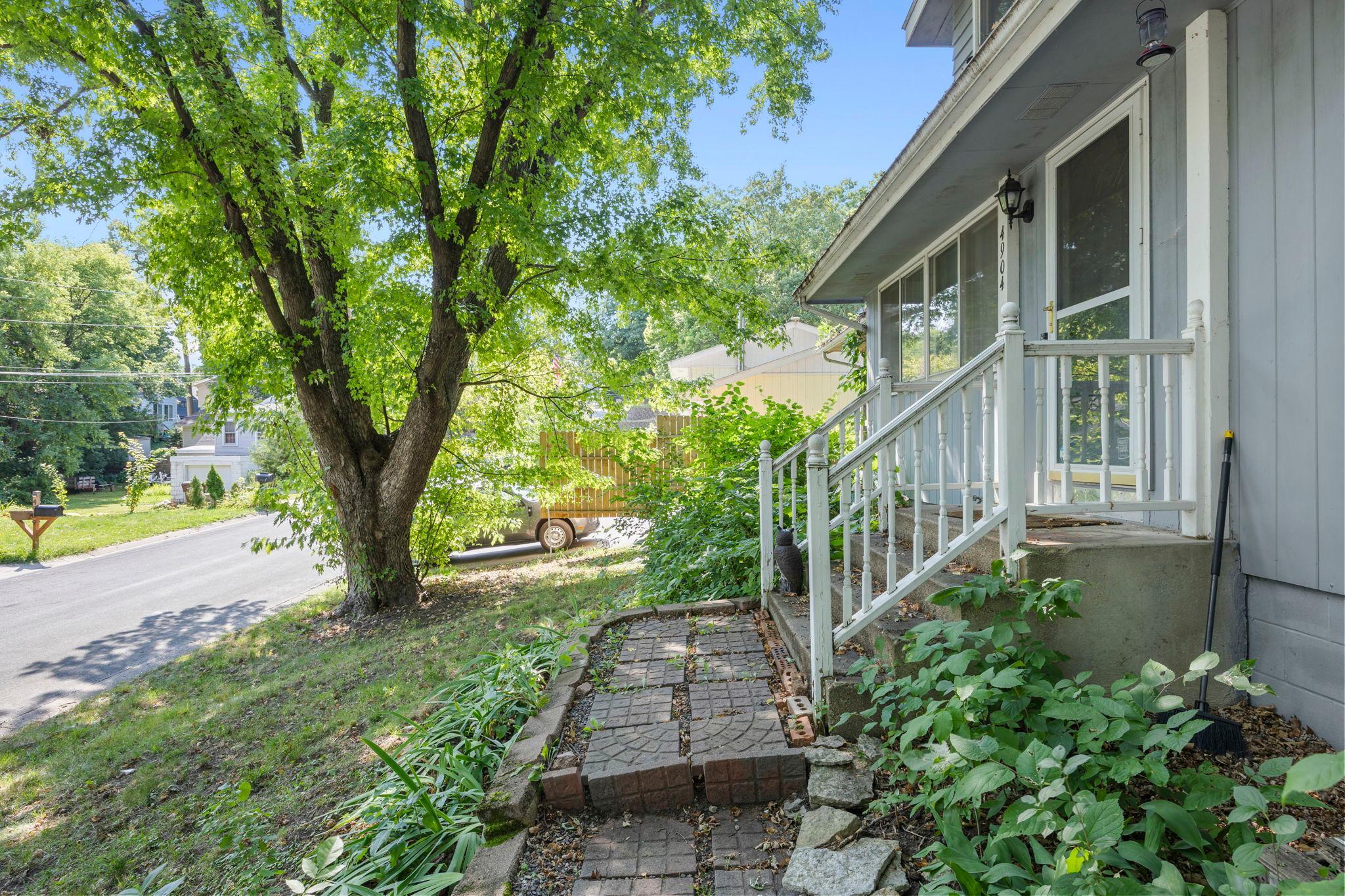 4904 Hanover Road