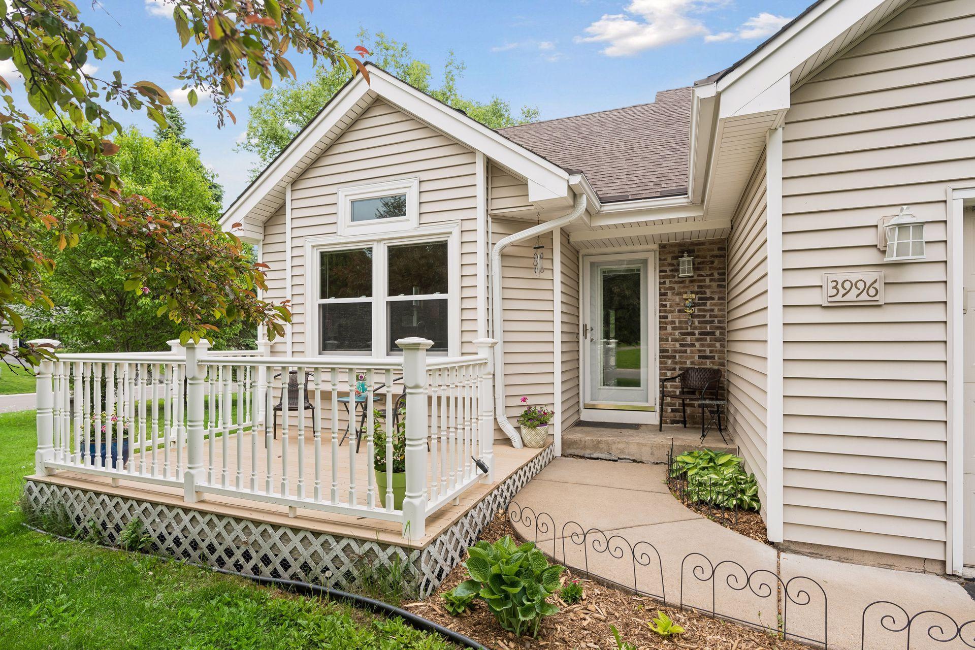 3996 Woodview Drive