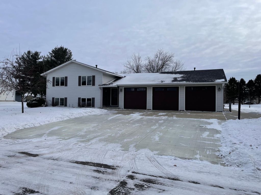 Photo of 202 Minnesota Street SE, Racine, MN 55967 (MLS # 7011457)