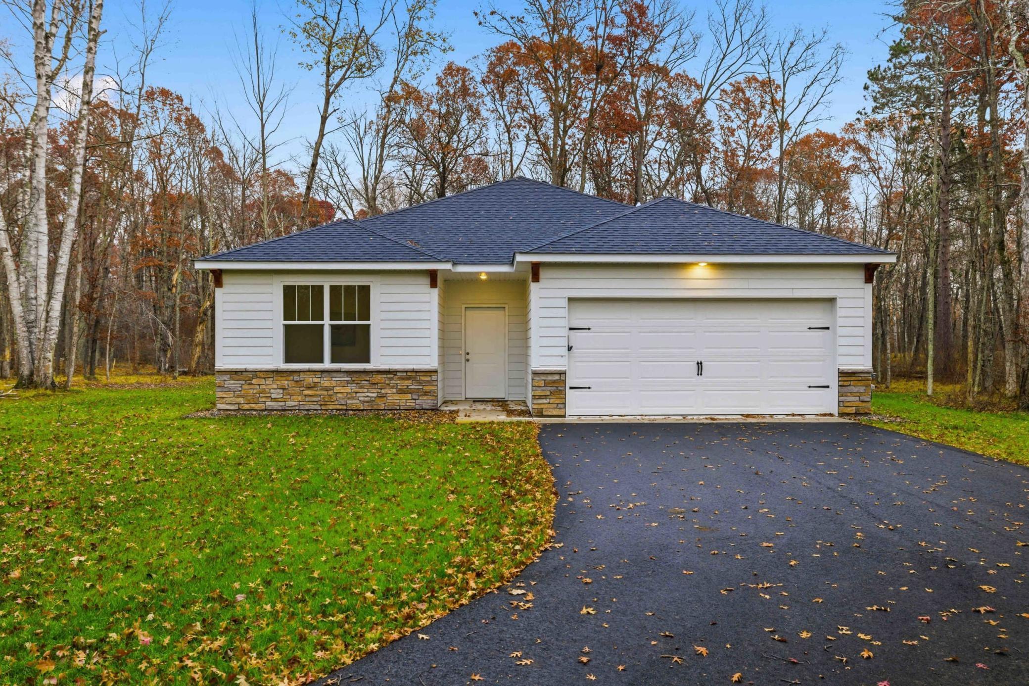 35632 Bonnie Lakes Road