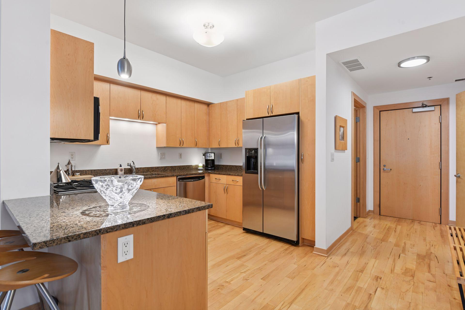 215 10th Avenue S 435