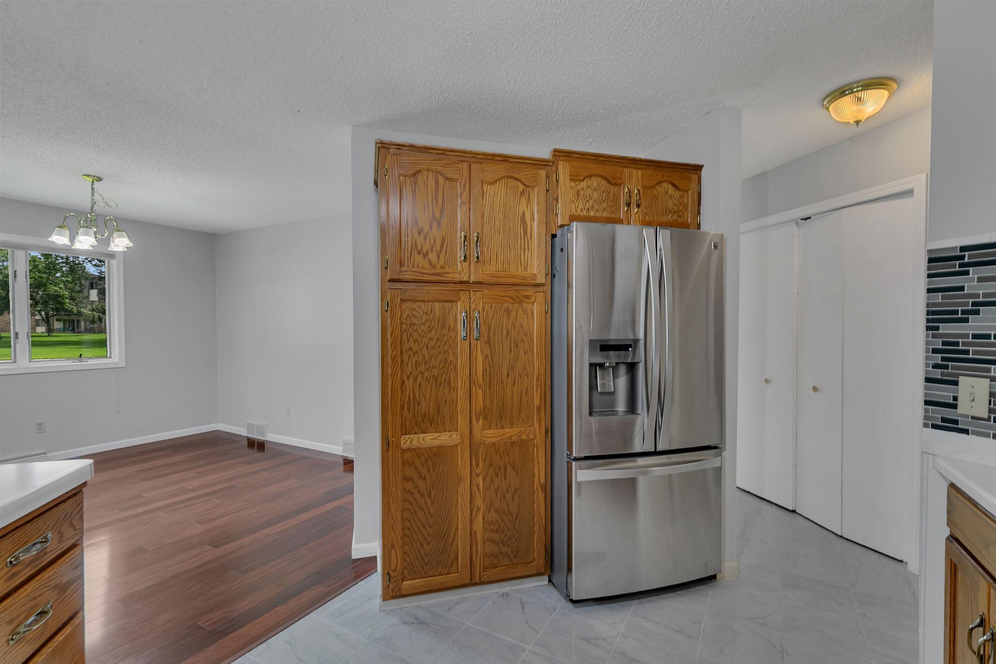 1403 33rd Avenue N 23