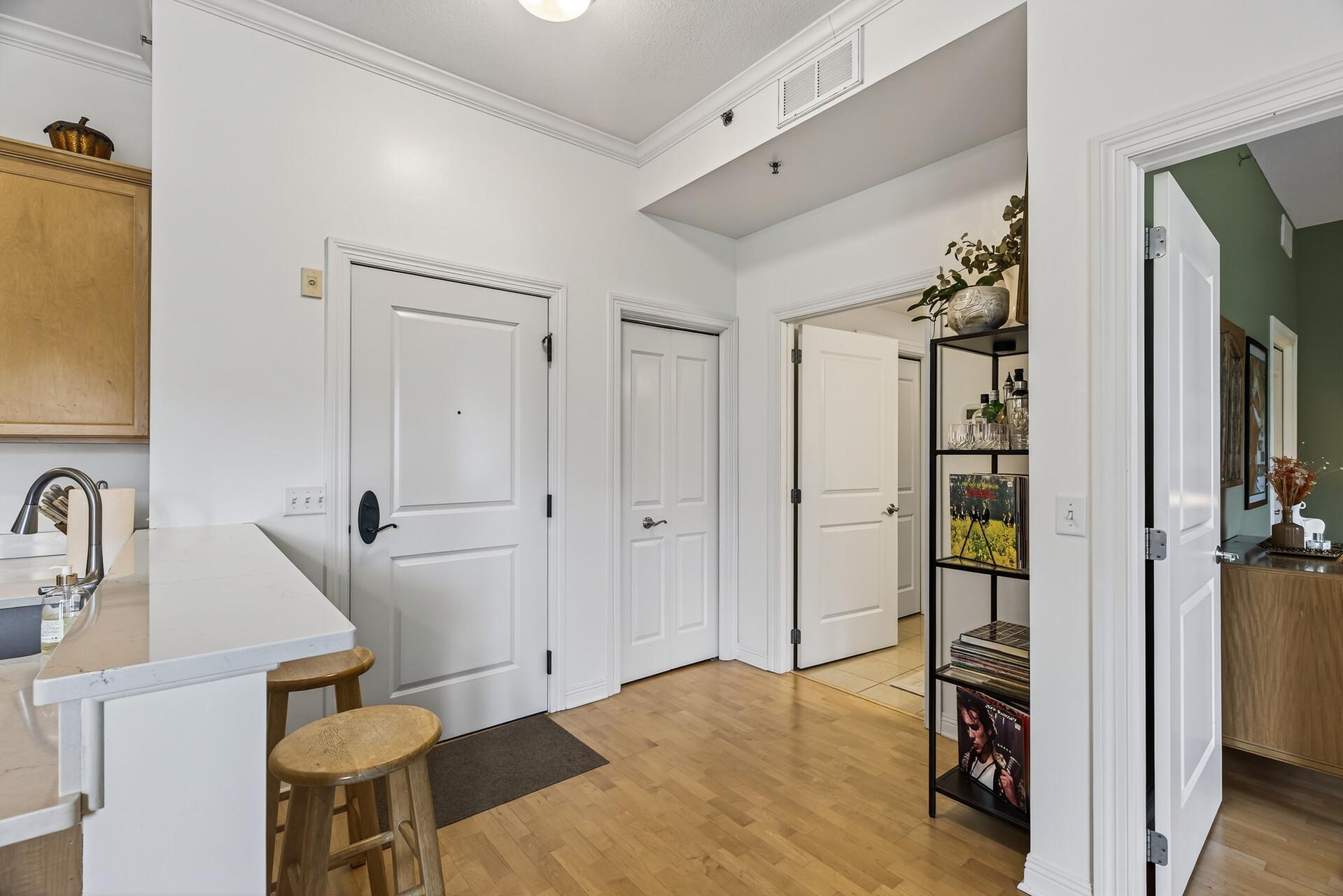 370 Marshall Avenue 306