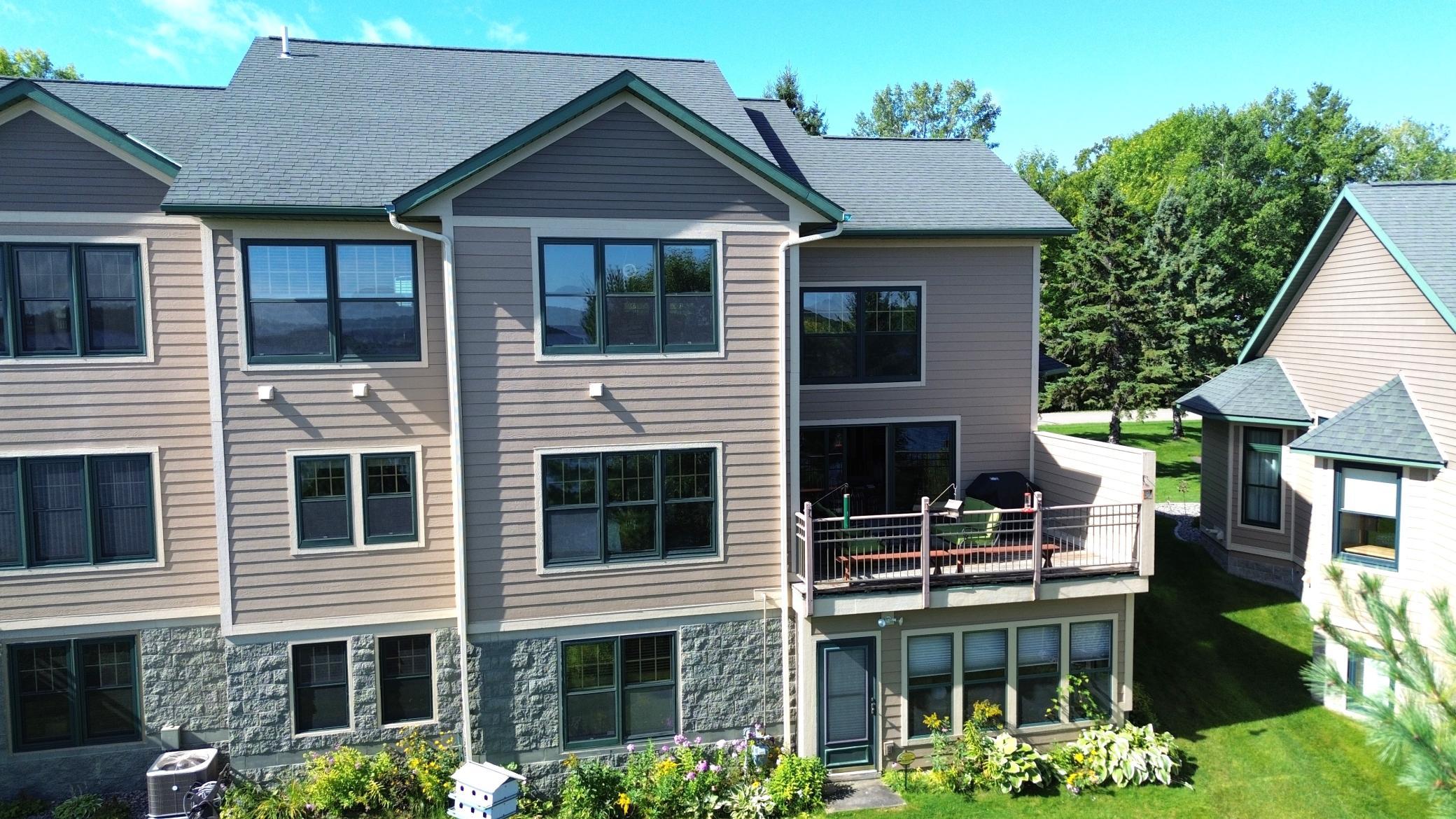 101 Walker Bay Boulevard F-1