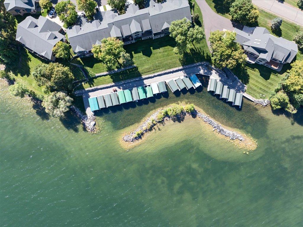 101 Walker Bay Boulevard F-1