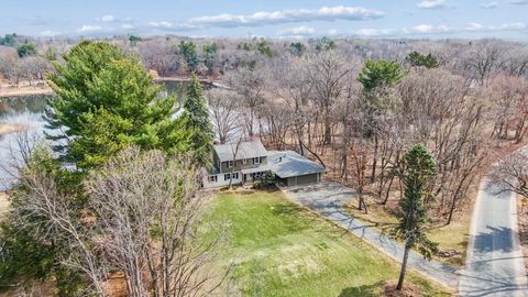 11 Duck Pass Road North Oaks MN 55127