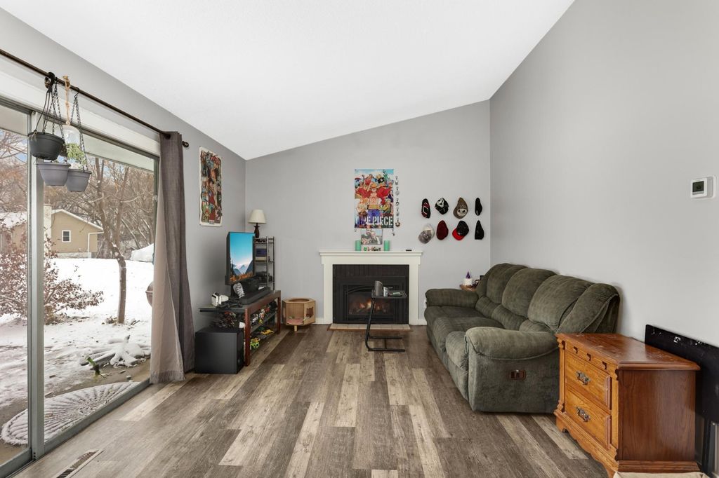 Photo of 10 Woodpecker Ridge Road, Tonka Bay, MN 55331 (MLS # 6824123)