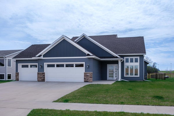 2415 ELK RUN DR SE, PINE ISLAND, MN 55963 - Image 11af5e01e2cd0d4a83542e65f6619813/1720421275
