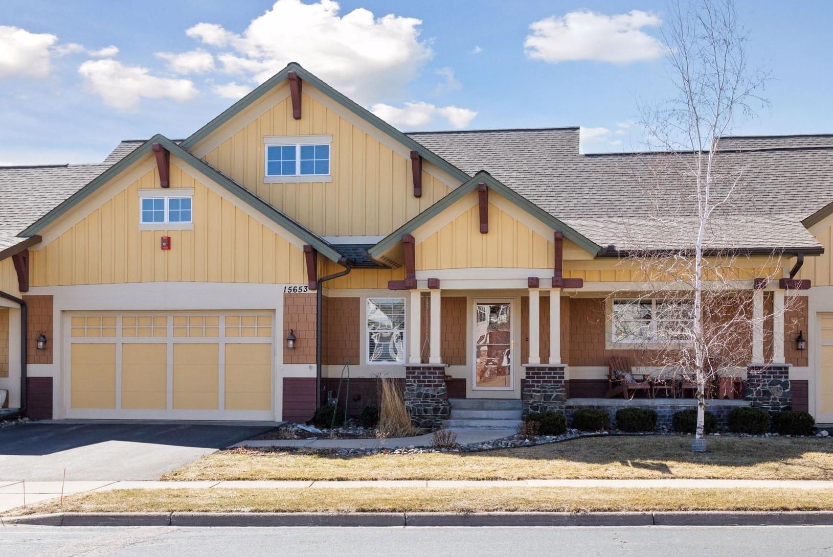 15653 Cobblestone Lake Parkway