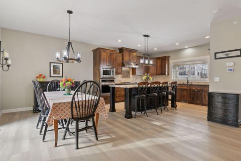 15653 Cobblestone Lake Parkway Apple Valley MN 55124