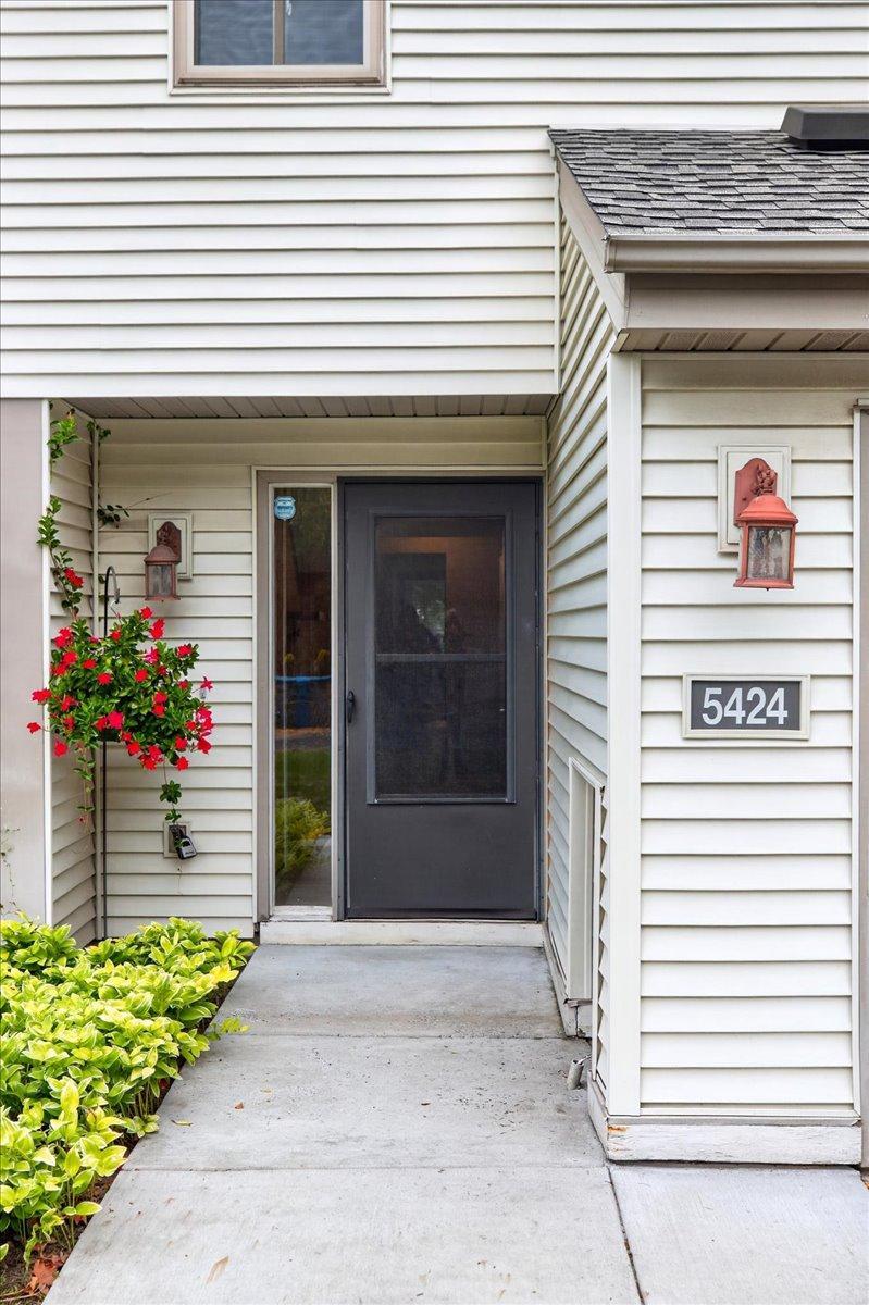 Photo of 5424 Sanibel Drive, Minnetonka, MN 55343 (MLS # 7155308)