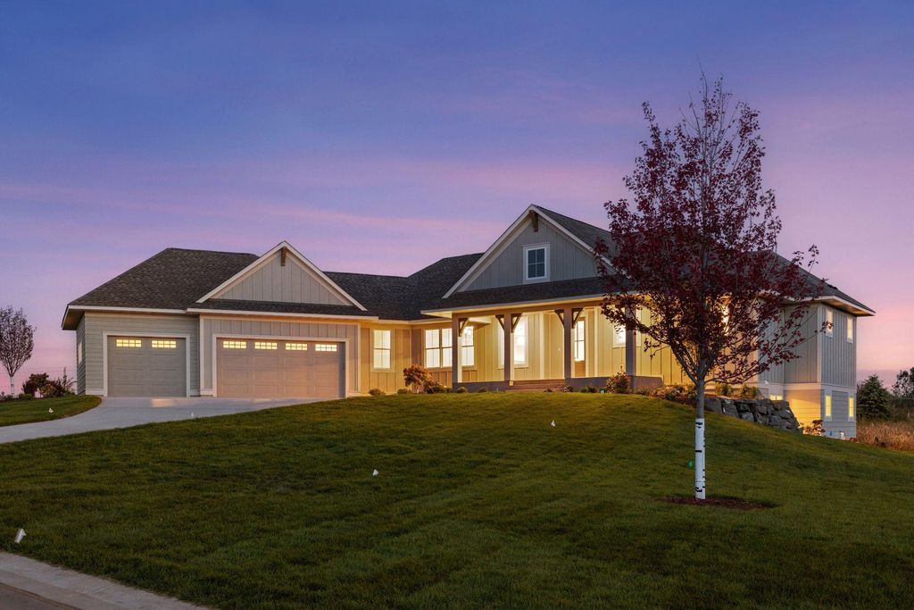 Photo of 4733 Ogden Trail Lane N, Stillwater, MN 55082 (MLS # 7054843)