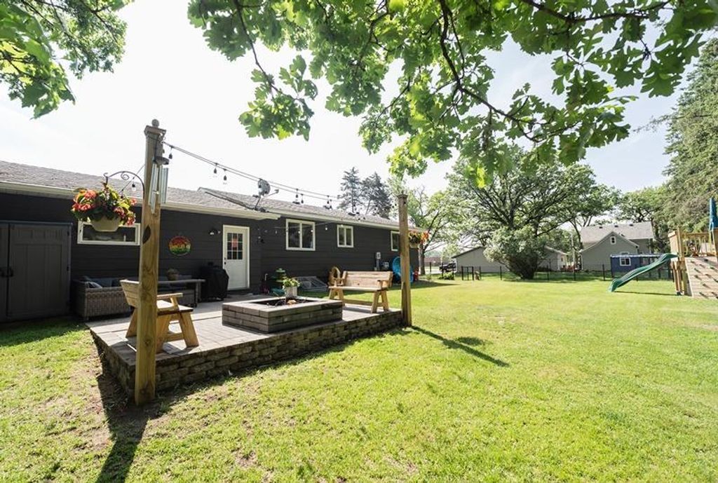 Photo of 113 N Hawthorn Street, Royalton, MN 56373 (MLS # 7096453)