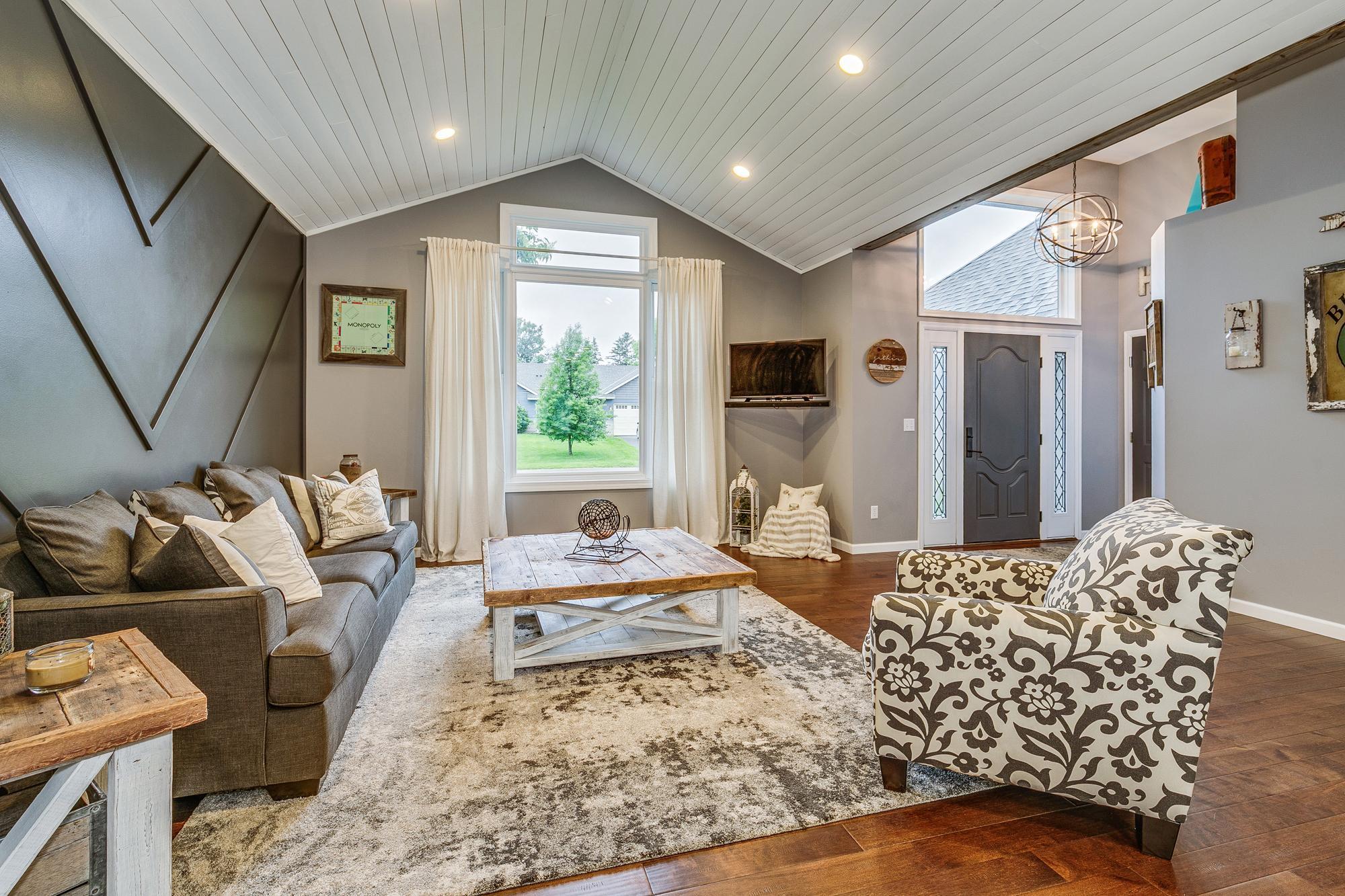 1401 Pheasant Hills Drive