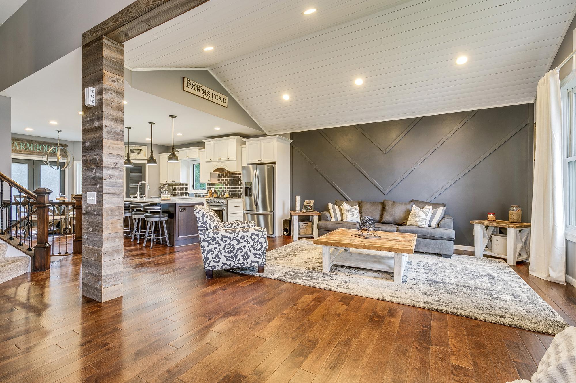 1401 Pheasant Hills Drive