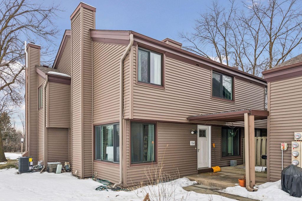 Photo of 112704 Hundertmark Road, Chaska, MN 55318 (MLS # 7021710)