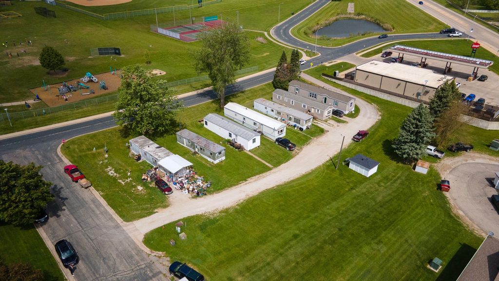 Photo of 813 Chatfield Avenue NW, Preston, MN 55965 (MLS # 7079896)