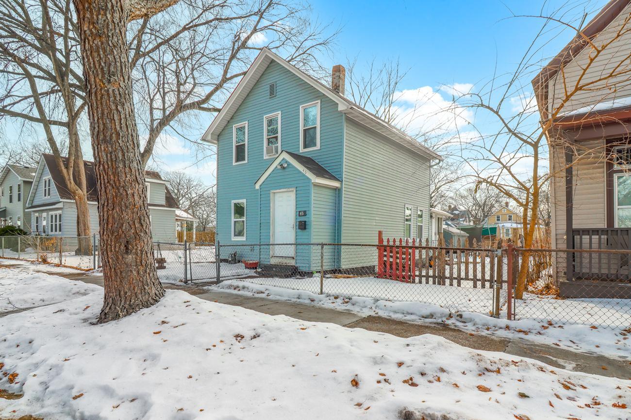 46 Winnipeg Avenue